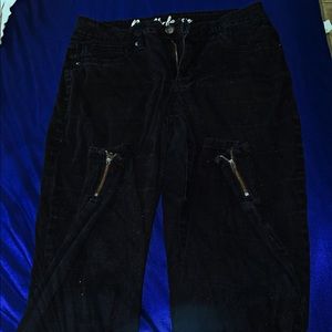 Black skinny jeans!